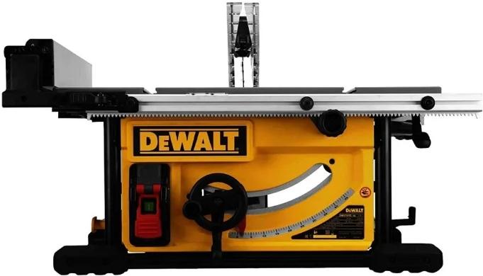 Дисковая пила DeWALT DWE7492