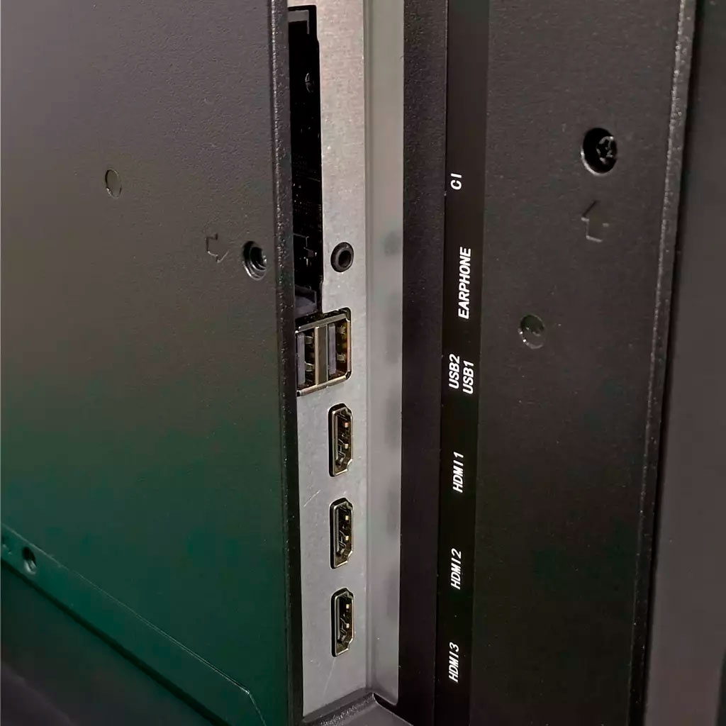 Телевизор Shivaki SYA43LF5600 109 см черный