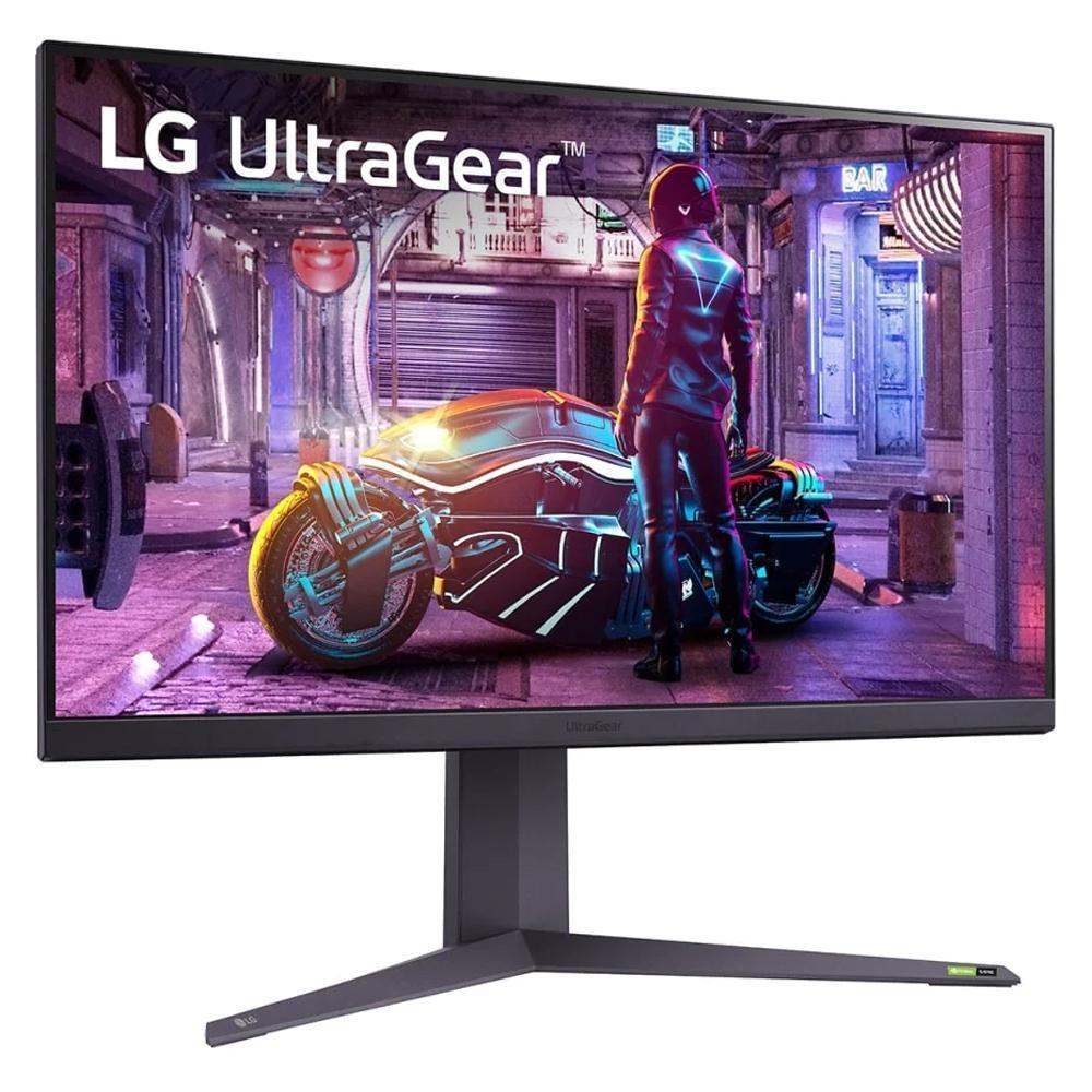 Монитор LG 32GQ850-B, черный