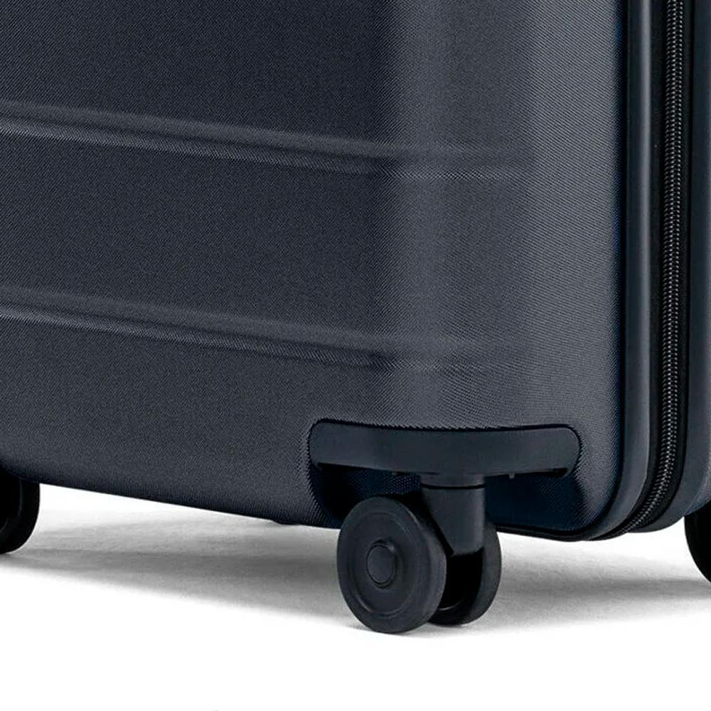 Чемодан Xiaomi Luggage 20 Classic 38 л черный