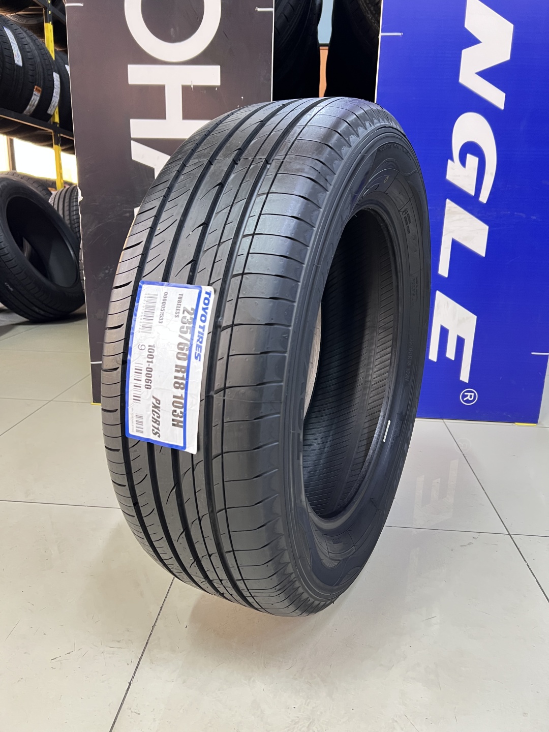 Toyo Proxes CR1 SUV 235/60 R18 103 H без шипов