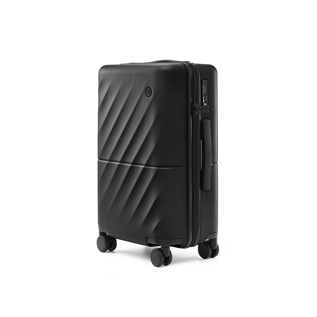 Чемодан NinetyGo Ripple Luggage 22 Black, 6941413222181 полиэстер 35 л черный