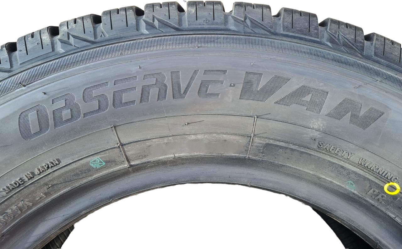 Toyo Observe VAN 2024 год Япония 235/65 R16C 121 S без шипов