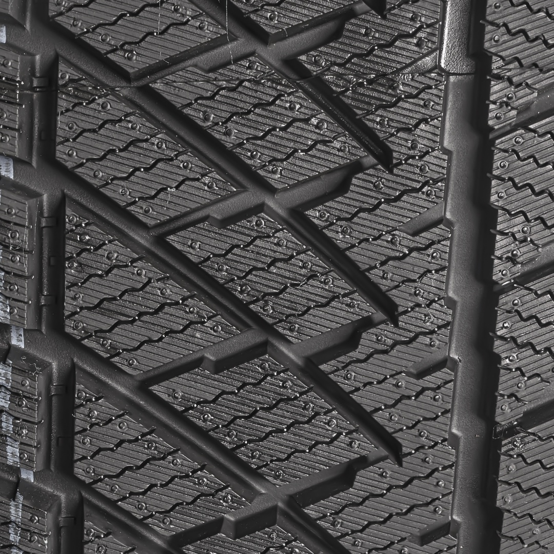 Haida Winter HD687 215/55 R16 97 V без шипов