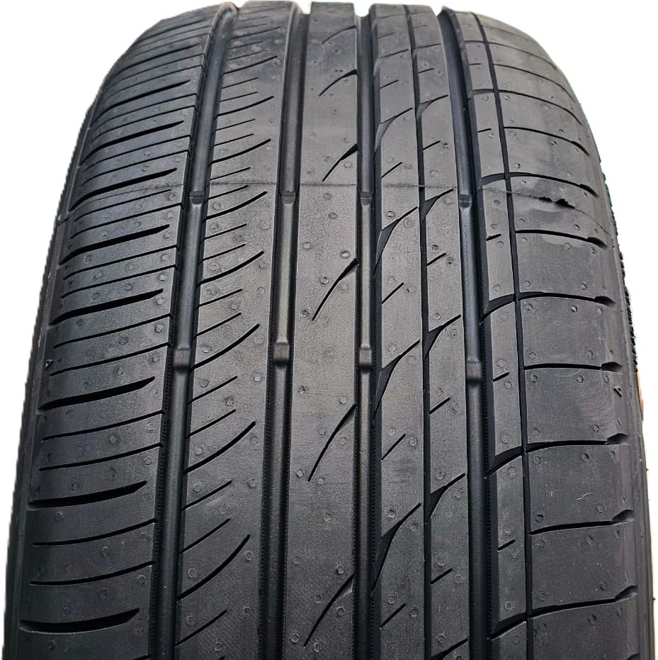 Toyo PROXES CR1 245/45 R18 100 W без шипов