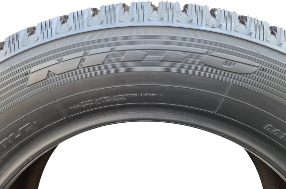 Nitto Therma Spike 225/60 R18 100T с шипами