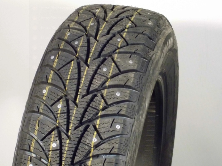 Rosava Snowgard 205/65 R15 94T с шипами