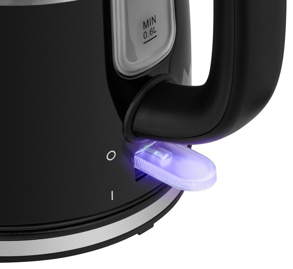 Электрочайник MAUNFELD MFK-622B черный