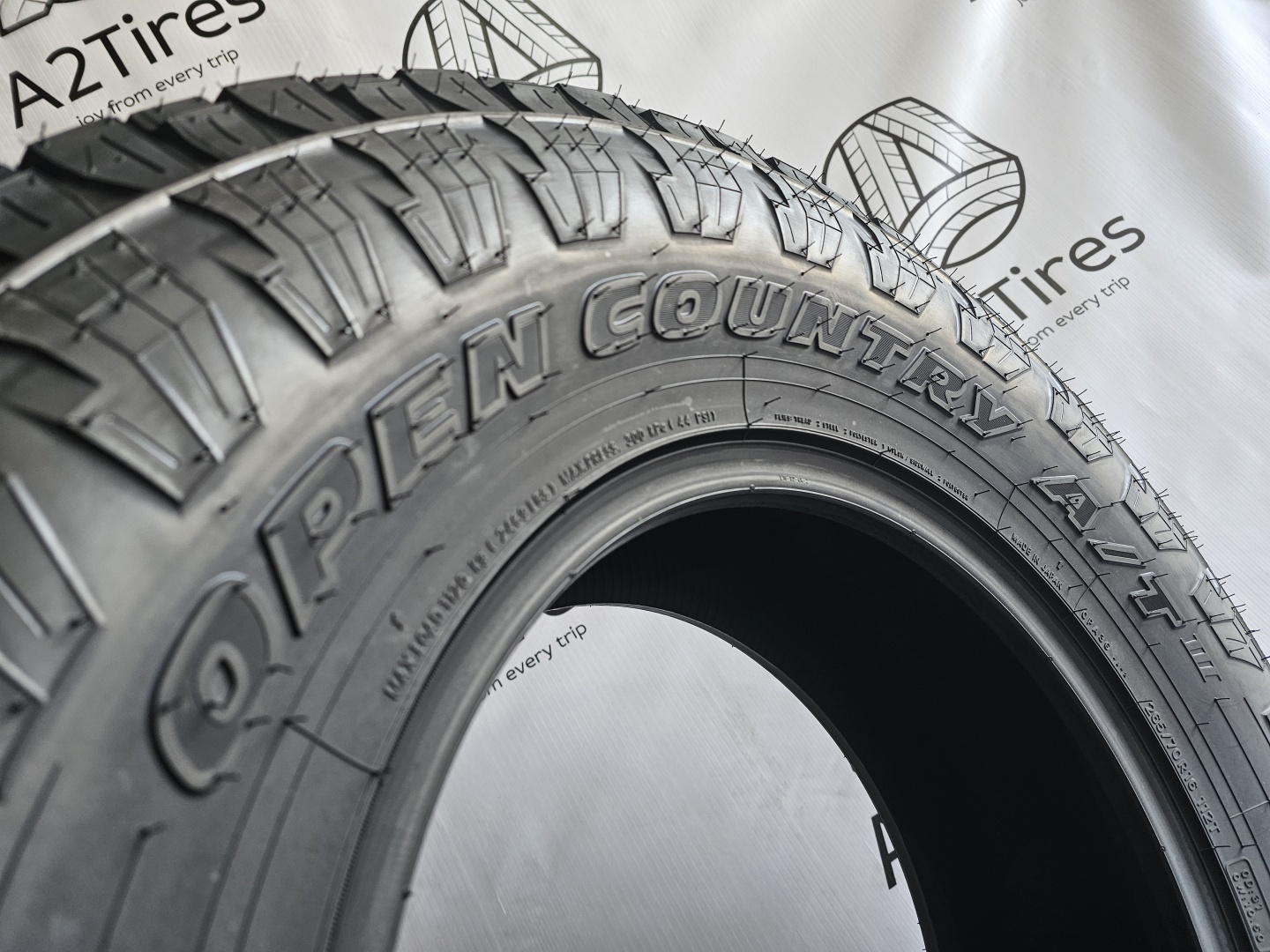 Toyo Open Country A/T 265/70 R16 112 T