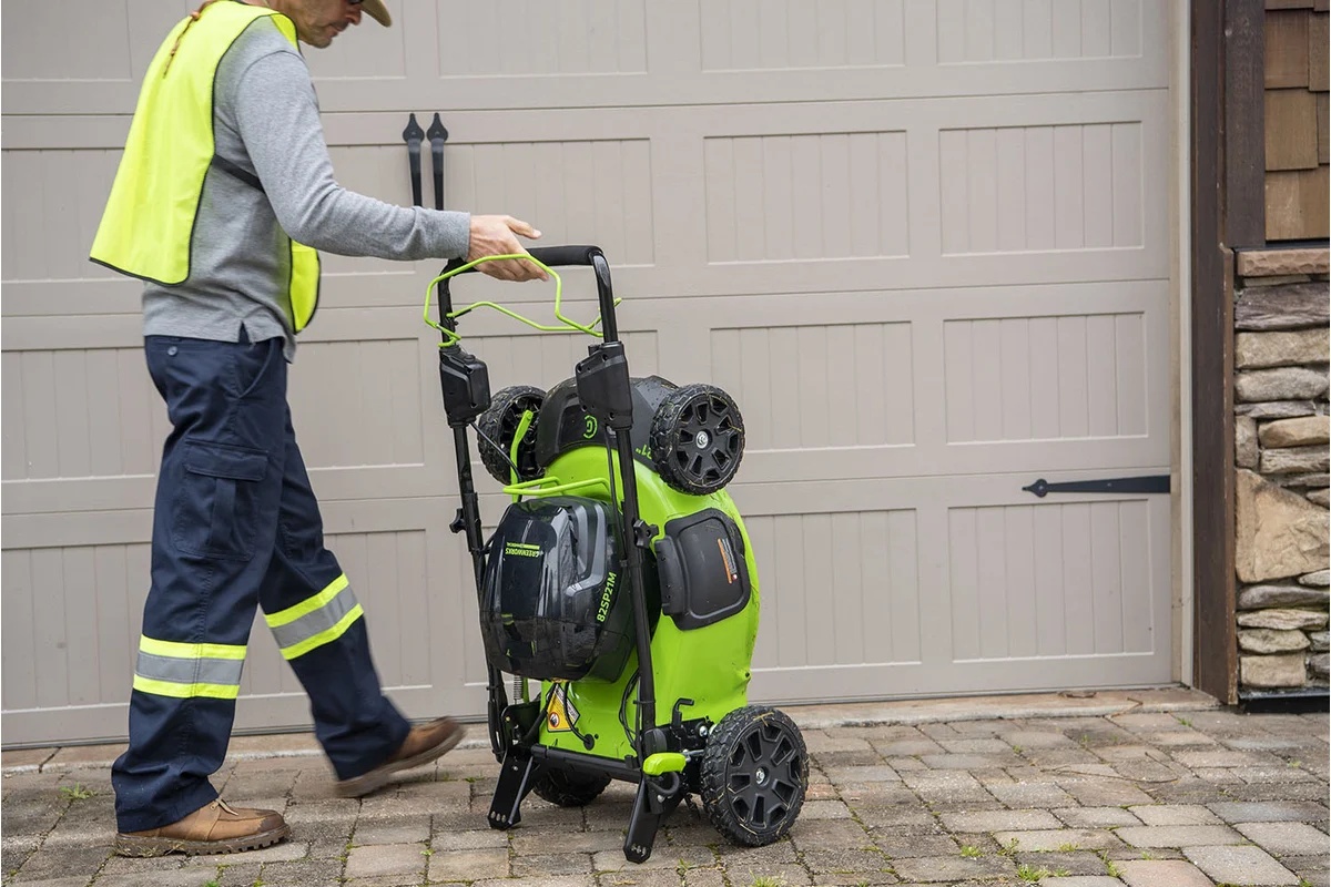 Газонокосилка колесная аккумуляторная Greenworks GC82LM51SP2K2,2515907UB