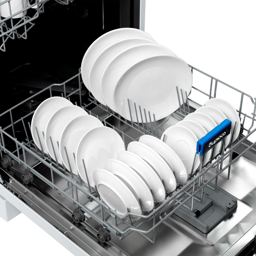 Посудомоечная машина Бирюса DWF-615/03 W белый
