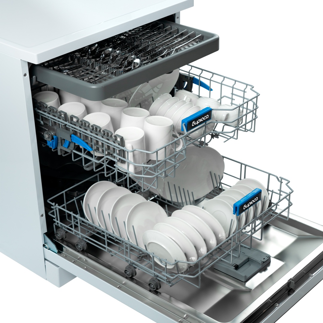 Посудомоечная машина Бирюса DWF-615/03 W белый