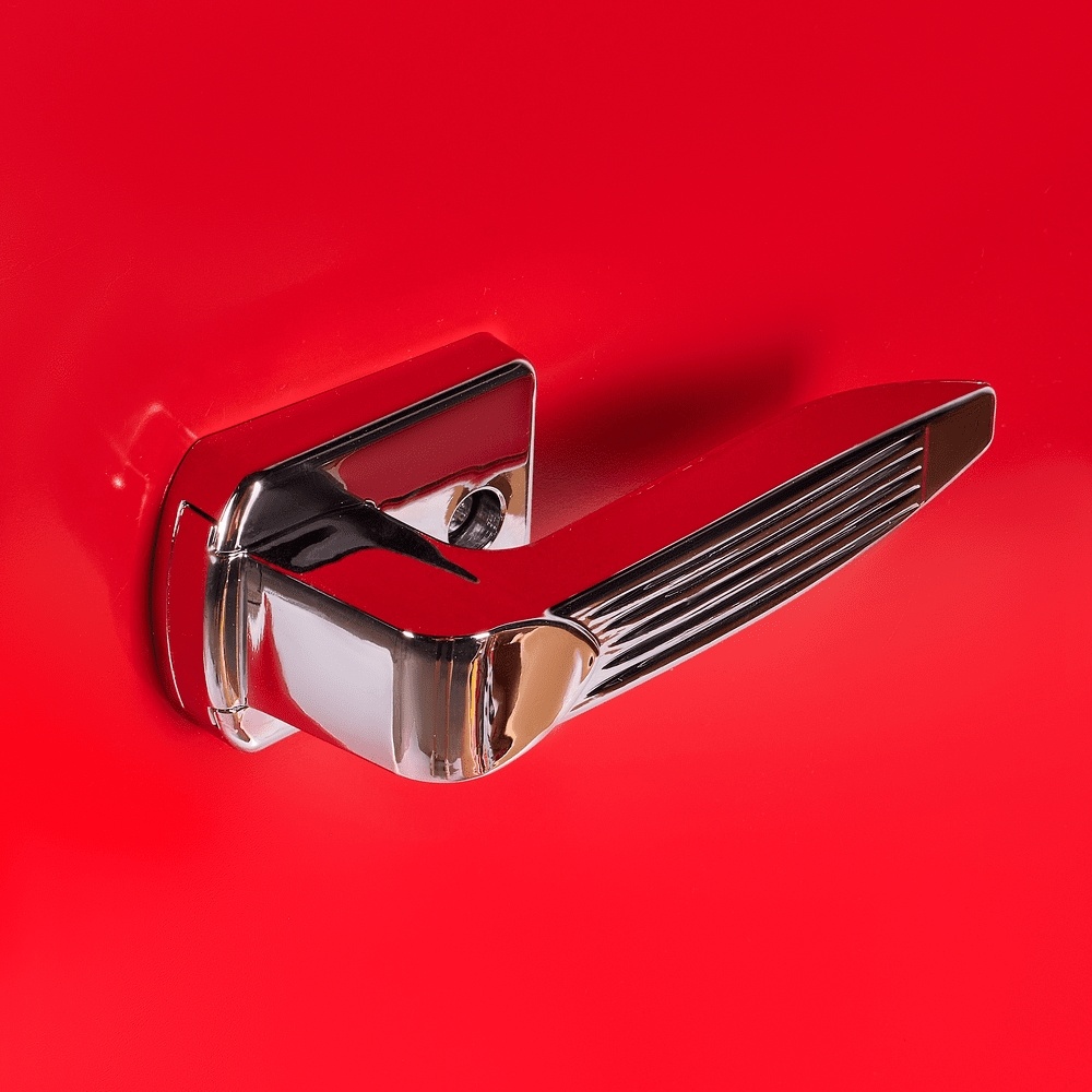 Холодильник MAUNFELD MFF83RR красный