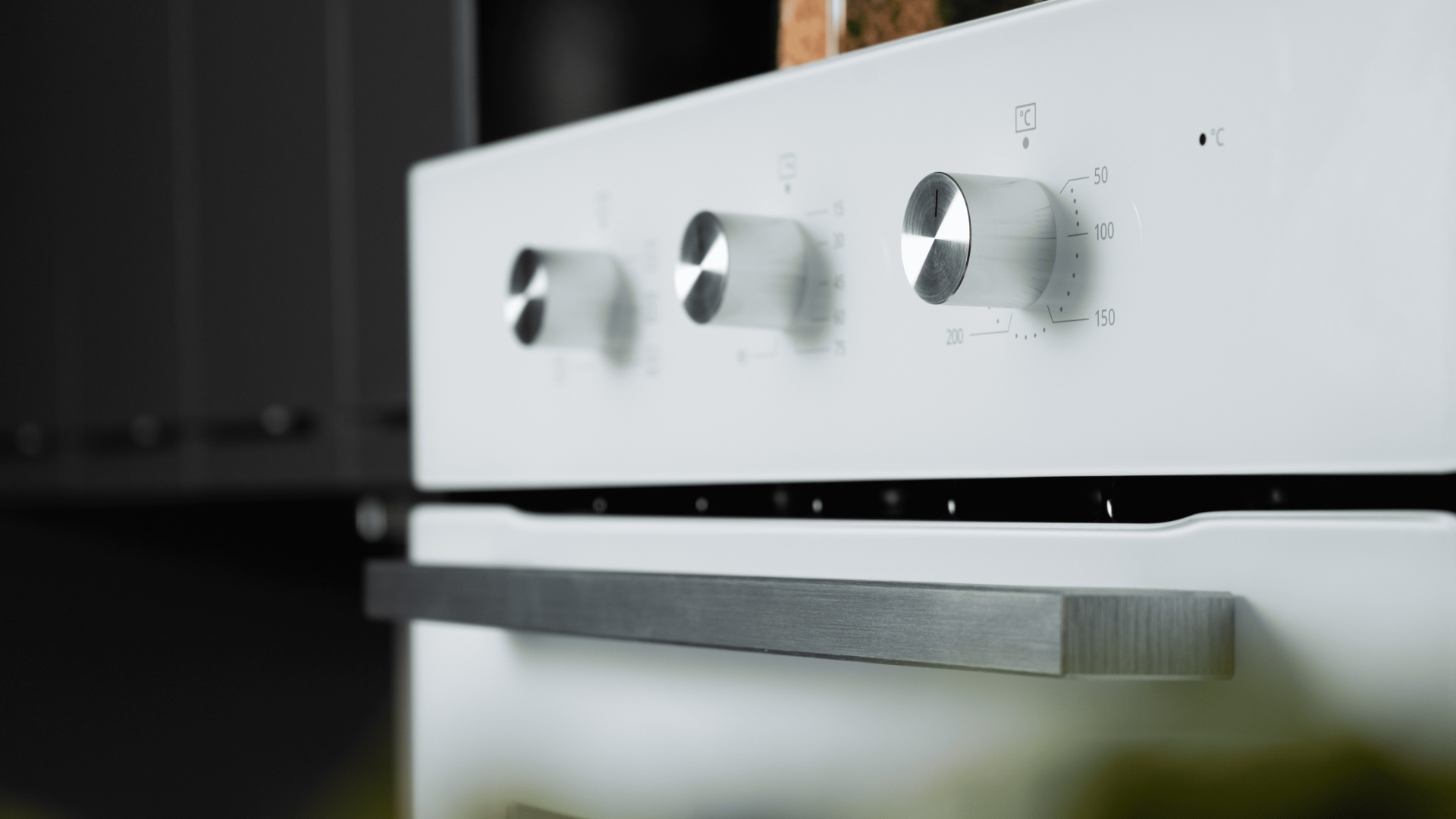 Духовой шкаф Midea MO11000GW белый