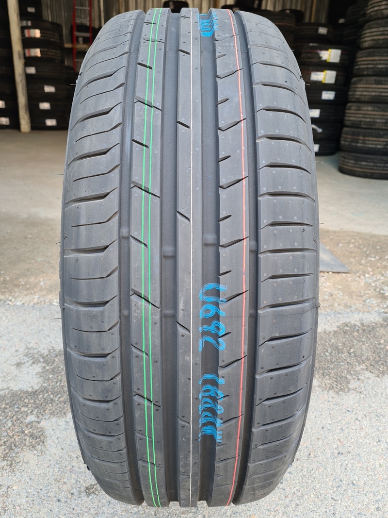 Toyo Proxes Sport 215/55 R17 98Y