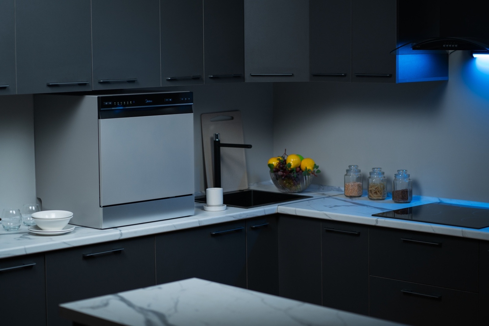 Посудомоечная машина Midea MDWT-827LWS серый