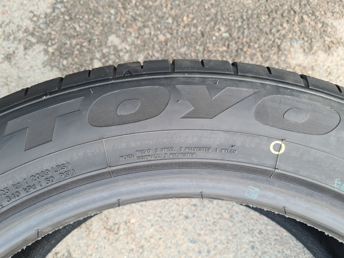 Toyo Proxes Sport 215/55 R17 98Y