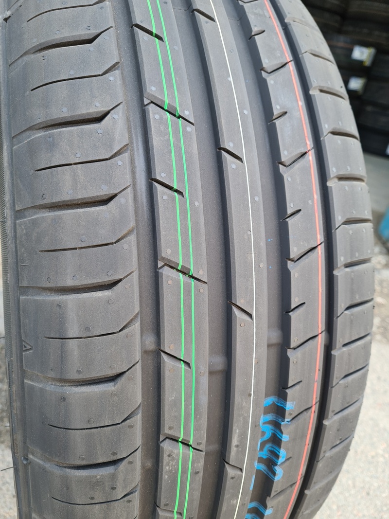 Toyo Proxes Sport 215/55 R17 98Y