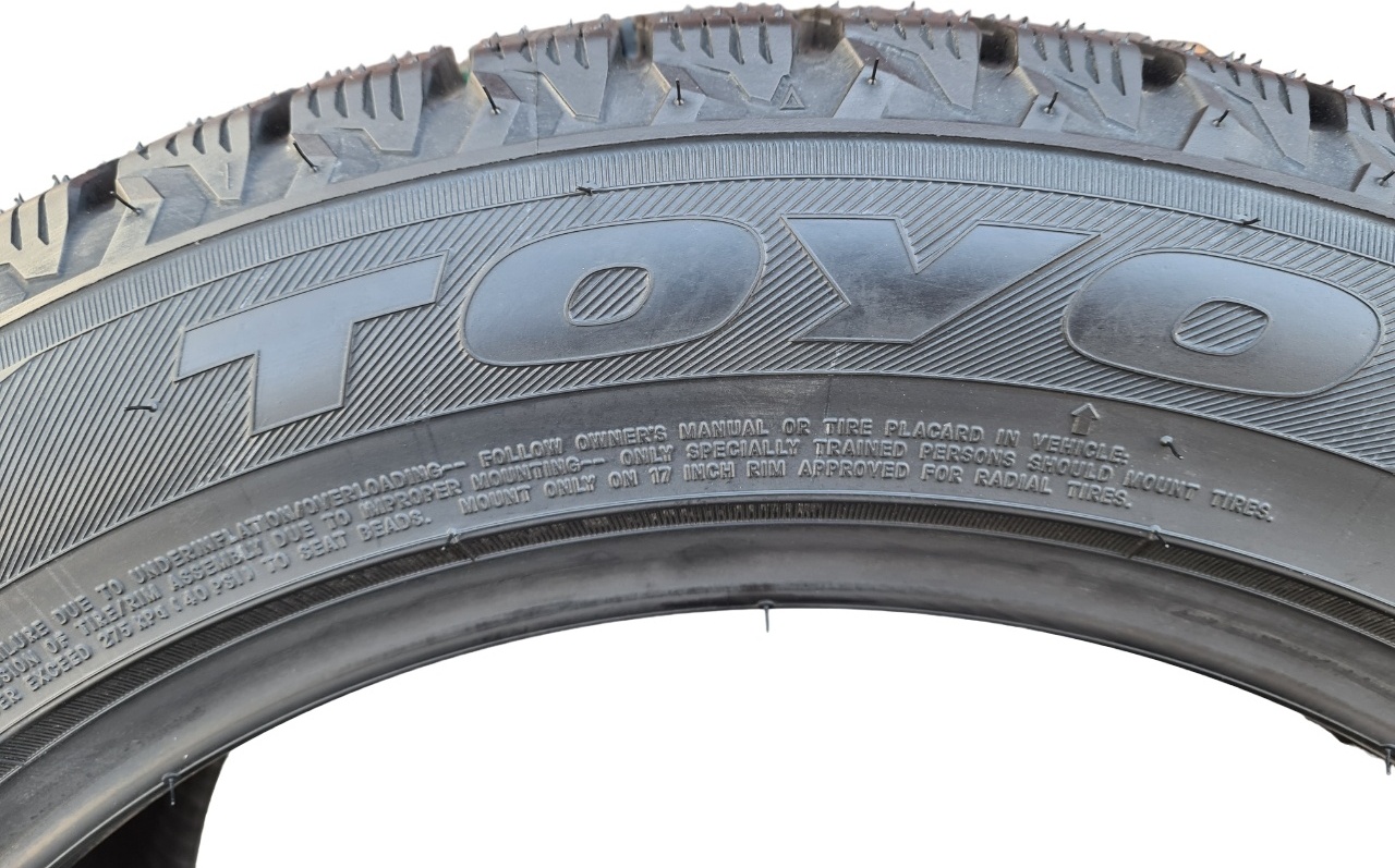 Toyo Observe GSi6 LS 265/55 R19 113V без шипов