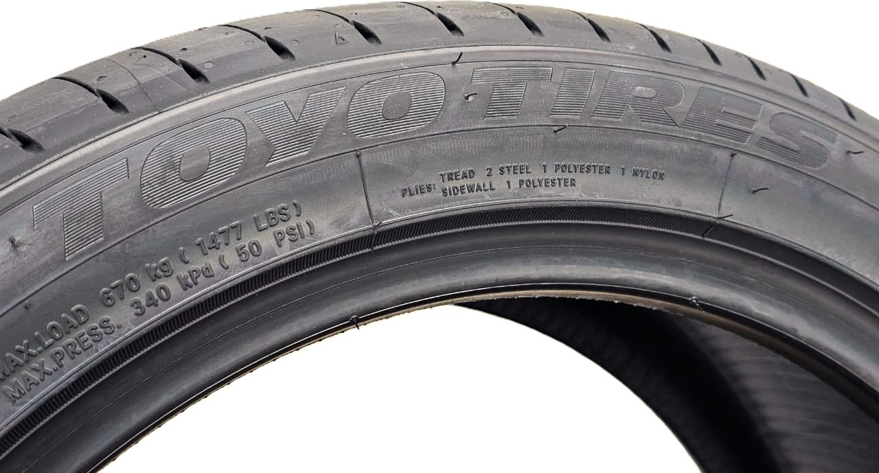 Toyo PROXES CR1 245/45 R18 100 W без шипов