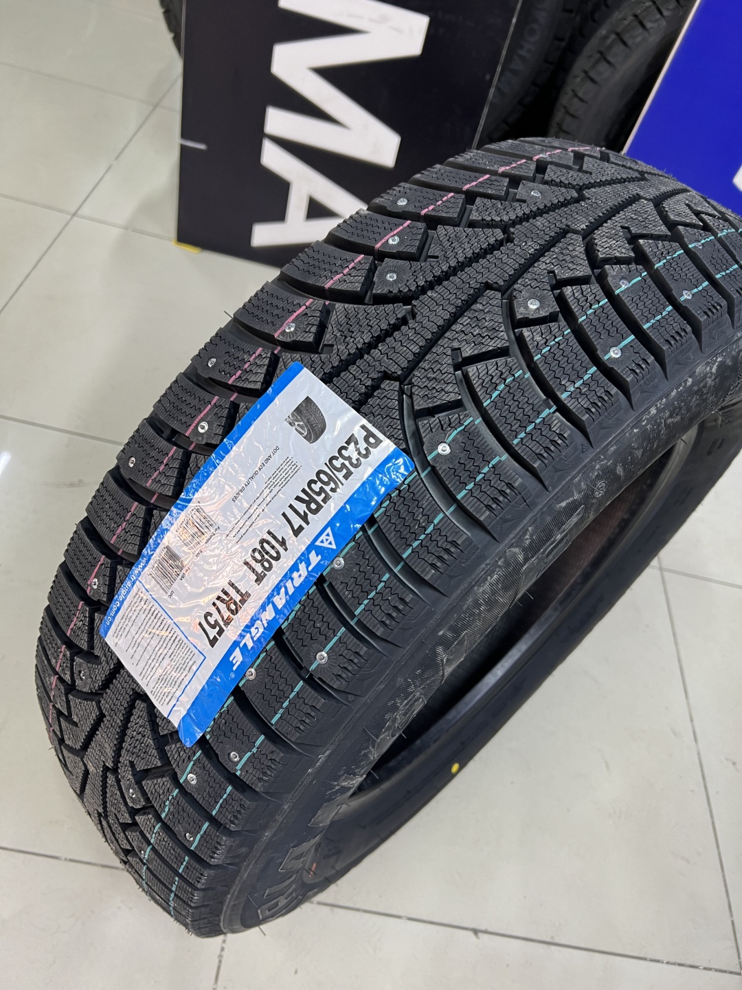 Triangle TR757 235/65 R17 108 T с шипами