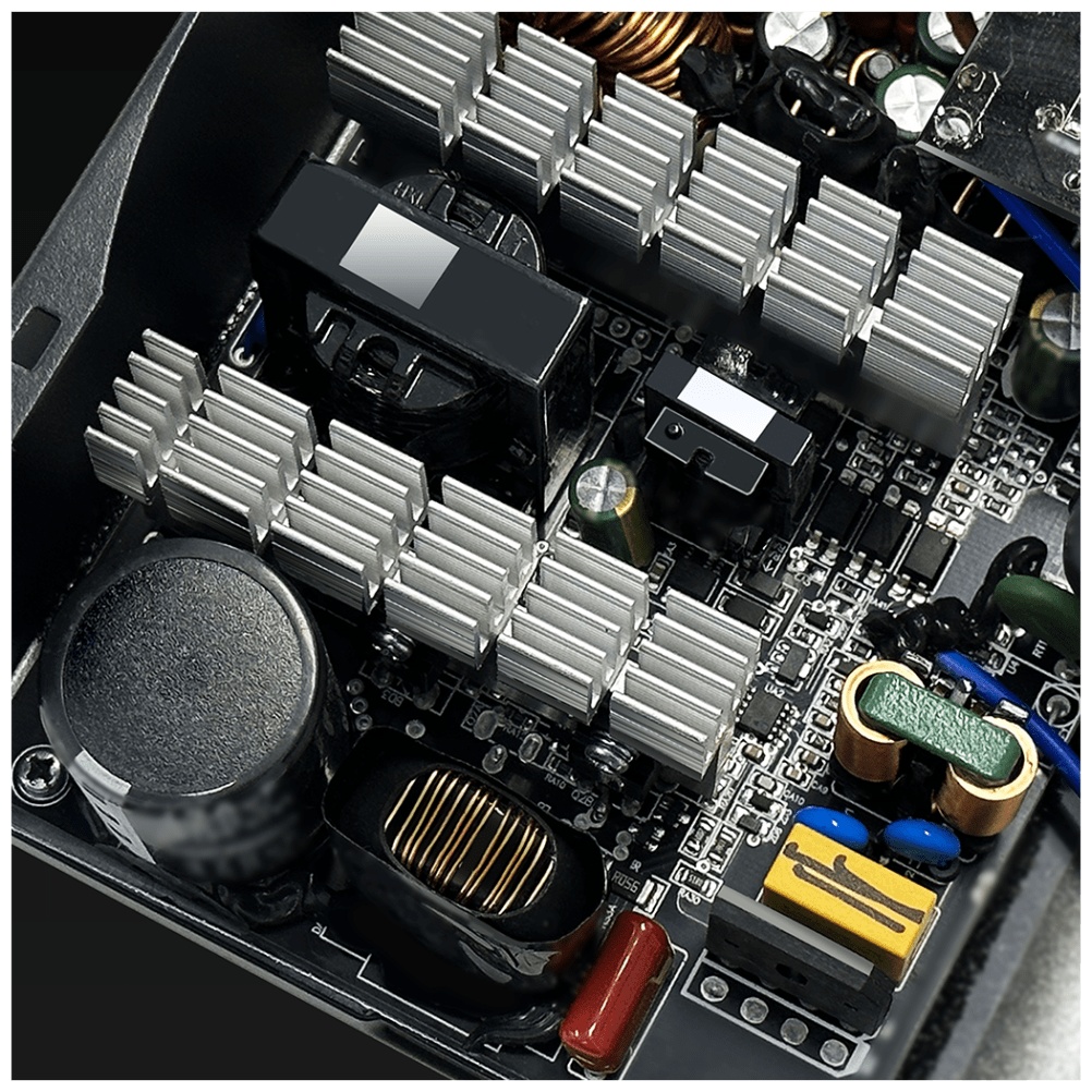 Блок питания Ocypus Gamma P550 Gamma-P550-W1HDBK024X-EU 550 Вт