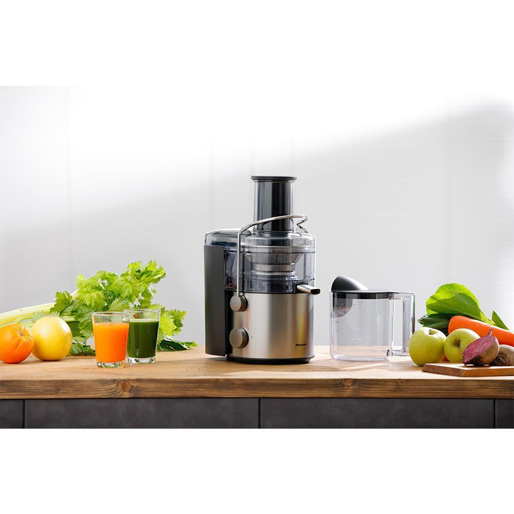Соковыжималка Panasonic MJ-CB600STQ серебристая