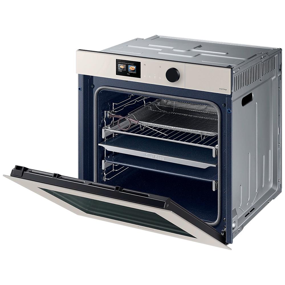 Встраиваемый духовой шкаф Samsung NV7B7997AAA/WT