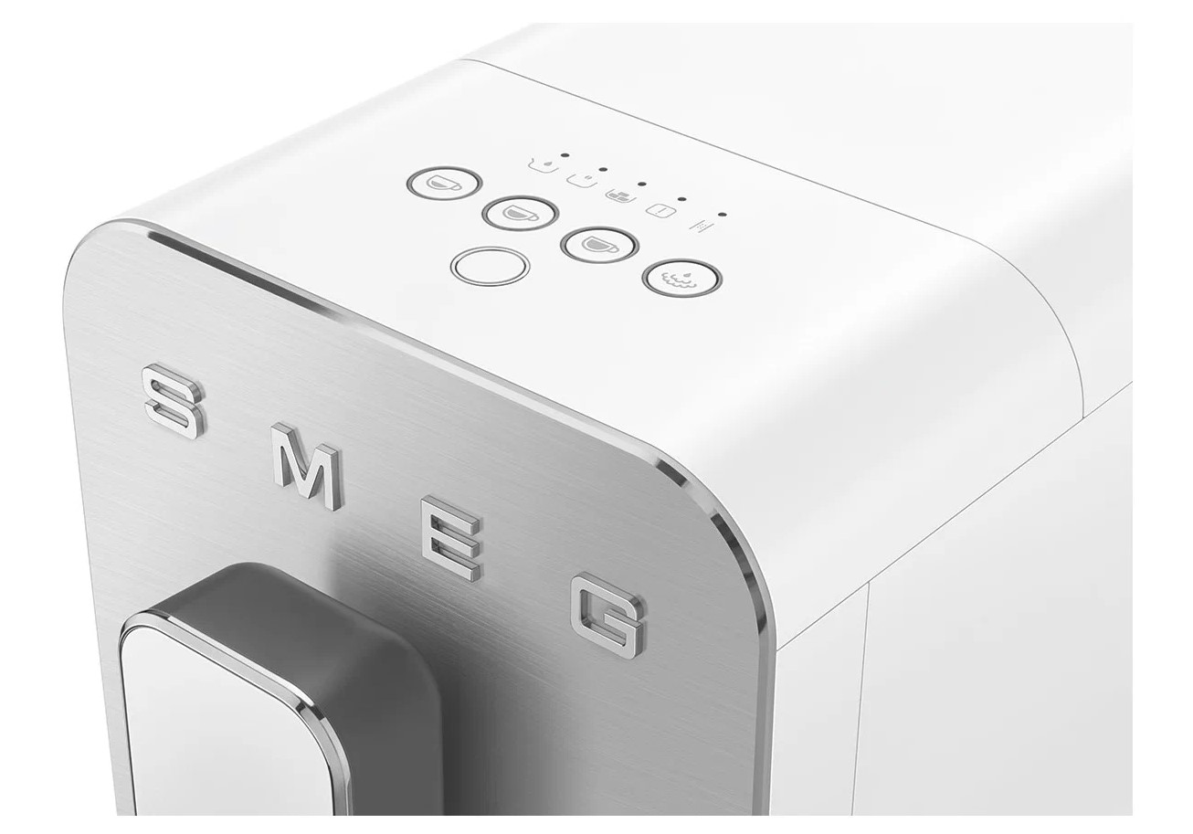 Кофемашина Smeg BCC02WHMEU белая