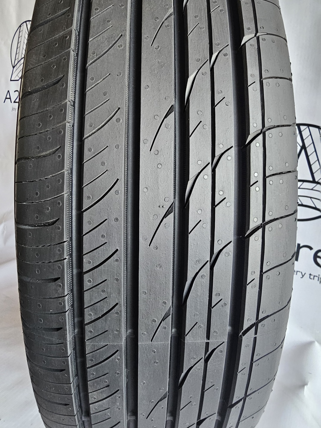Toyo Proxes CR1 215/65 R16 98 H