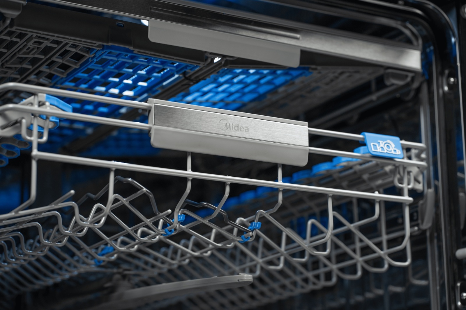 Посудомоечная машина Midea MFD60S510Bi-C черный