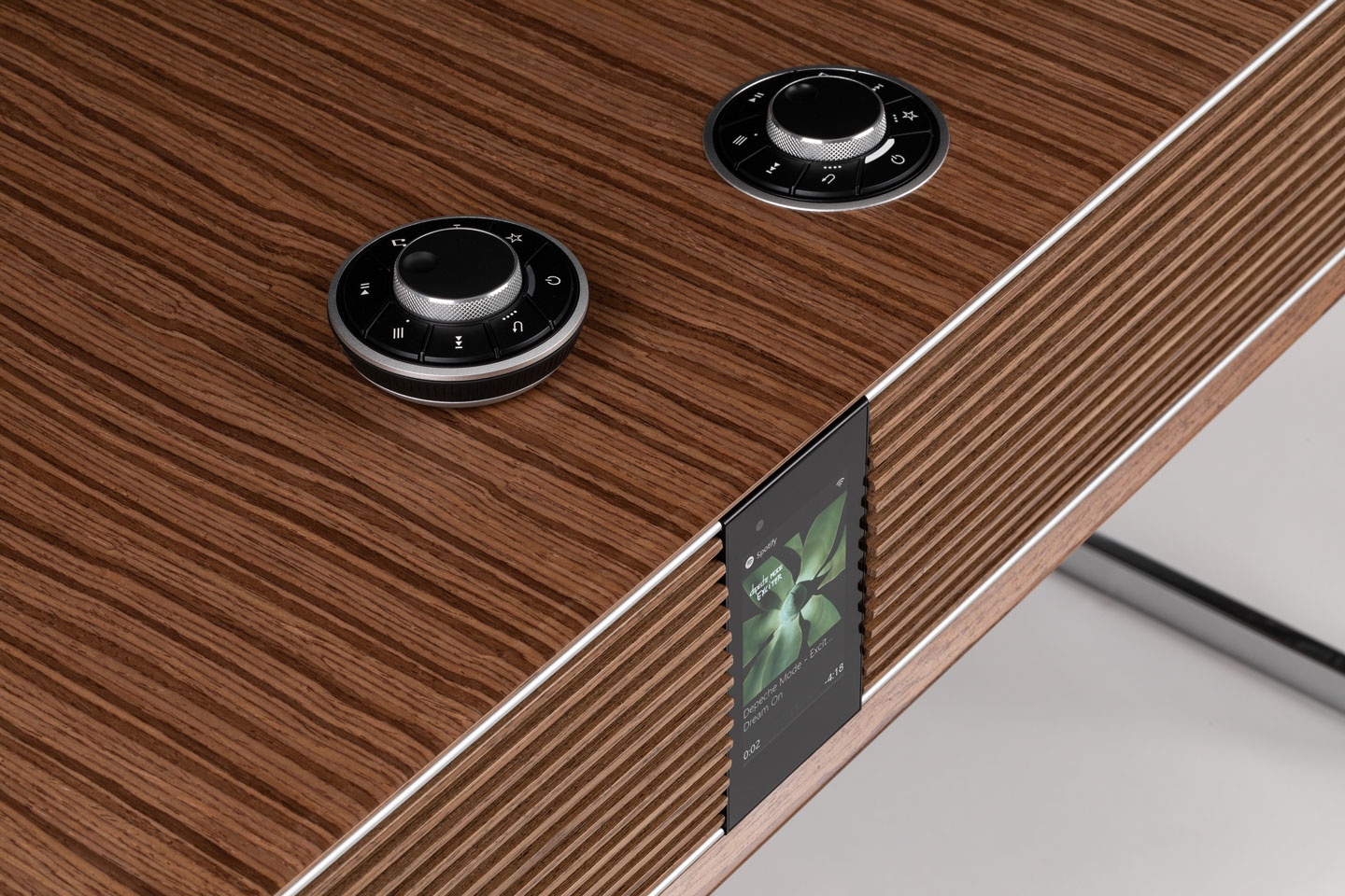 Музыкальный центр Ruark Audio R810, коричневый