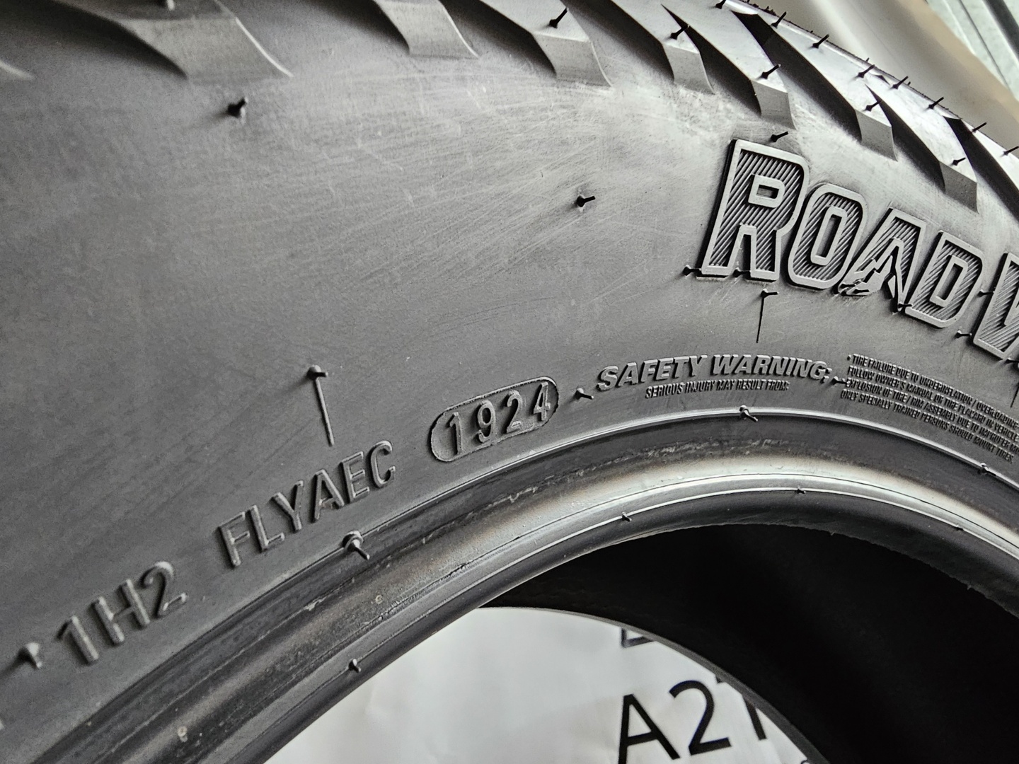 Kumho Road Venture AT52 265/60 R18 110T