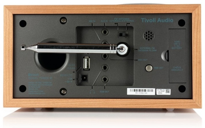 Радиоприемник Tivoli Audio Model Three BT