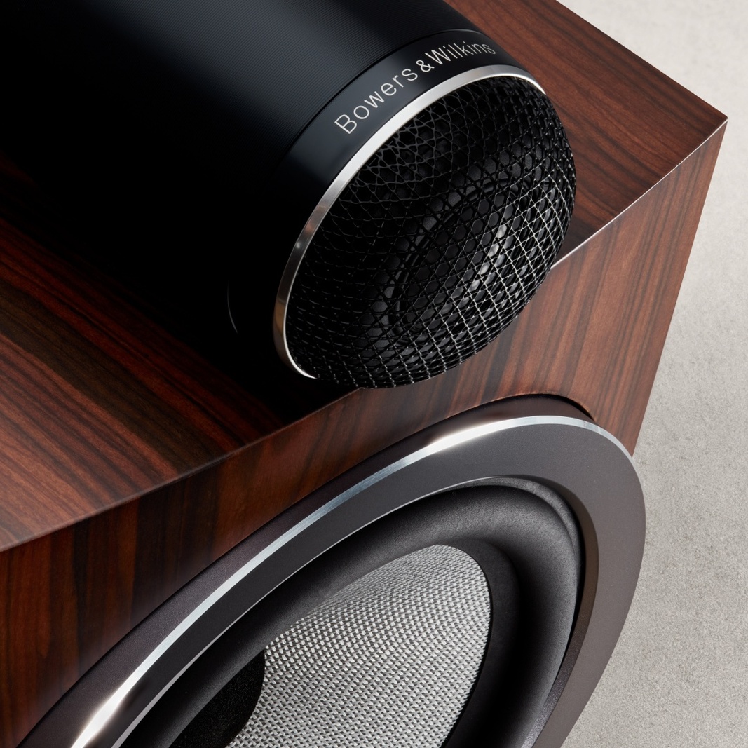 Bowers &amp; Wilkins 705 S3 Anniversary Edition