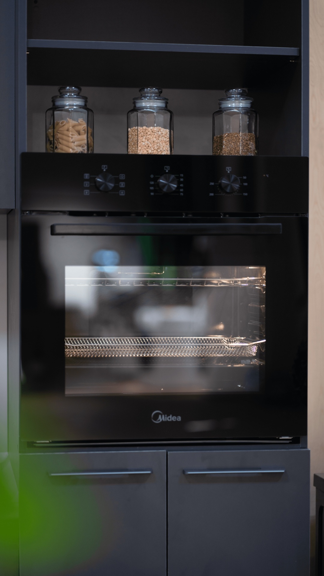 Midea MO11000GB черный