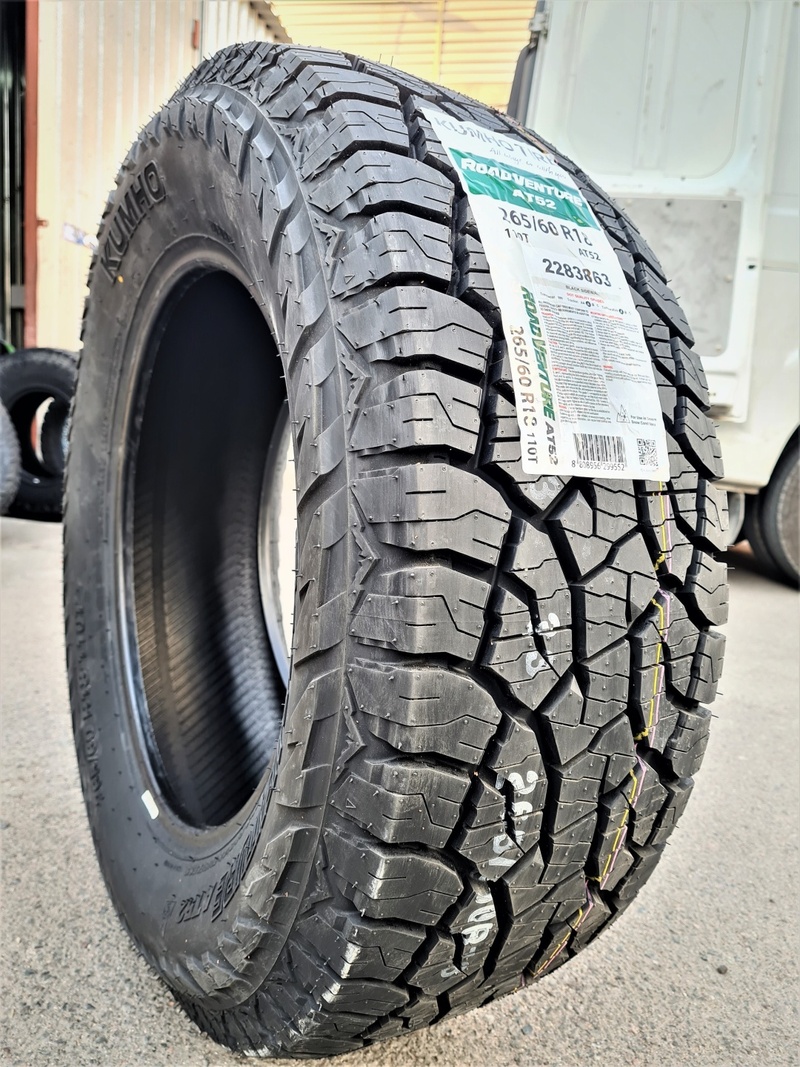 Kumho Road Venture AT52 265/60 R18 110T