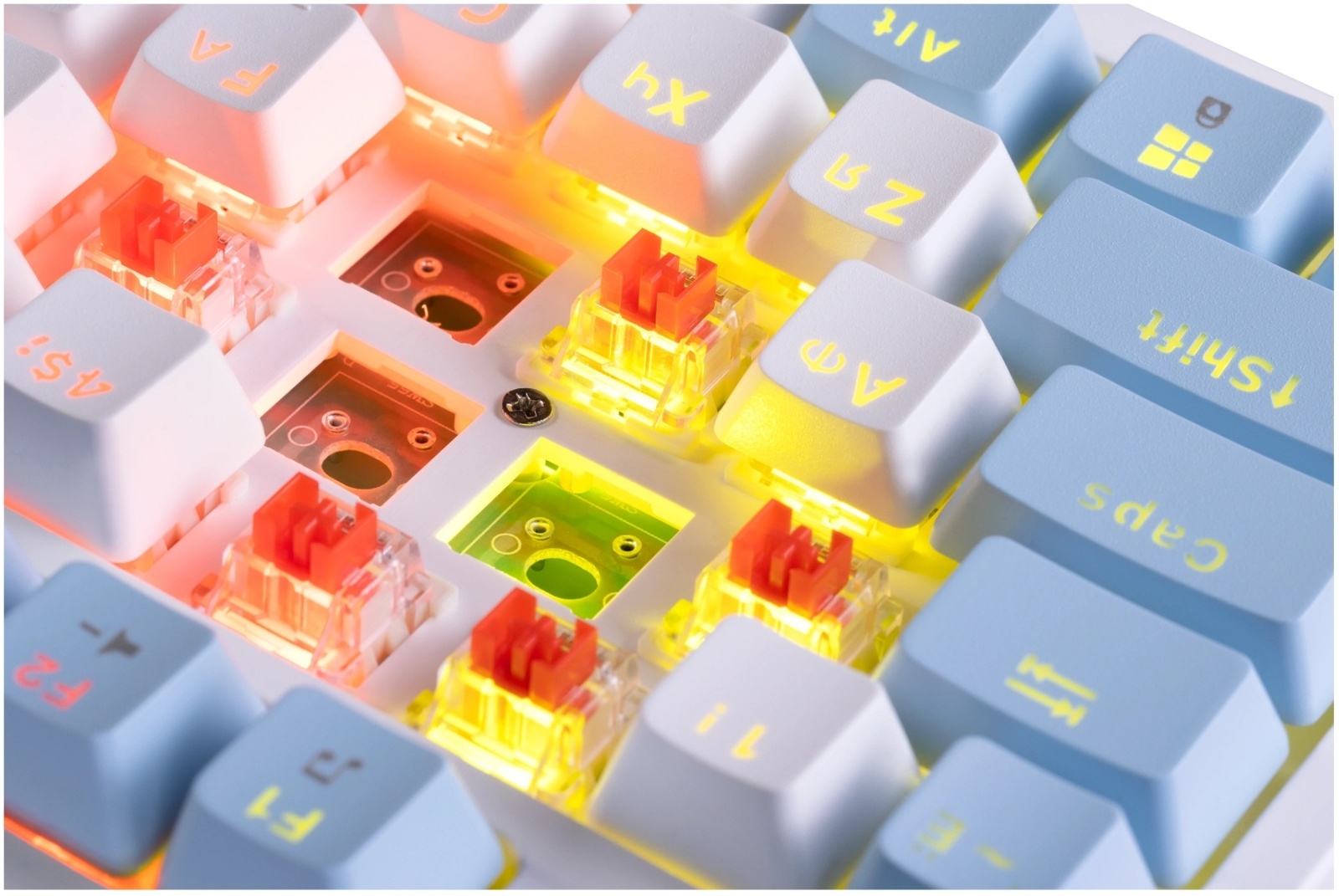 Defender Hawk GK-418 белый