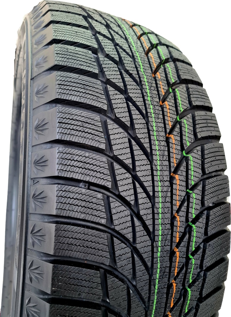 Kumho Wi51 235/45 R18 98 T  без шипов