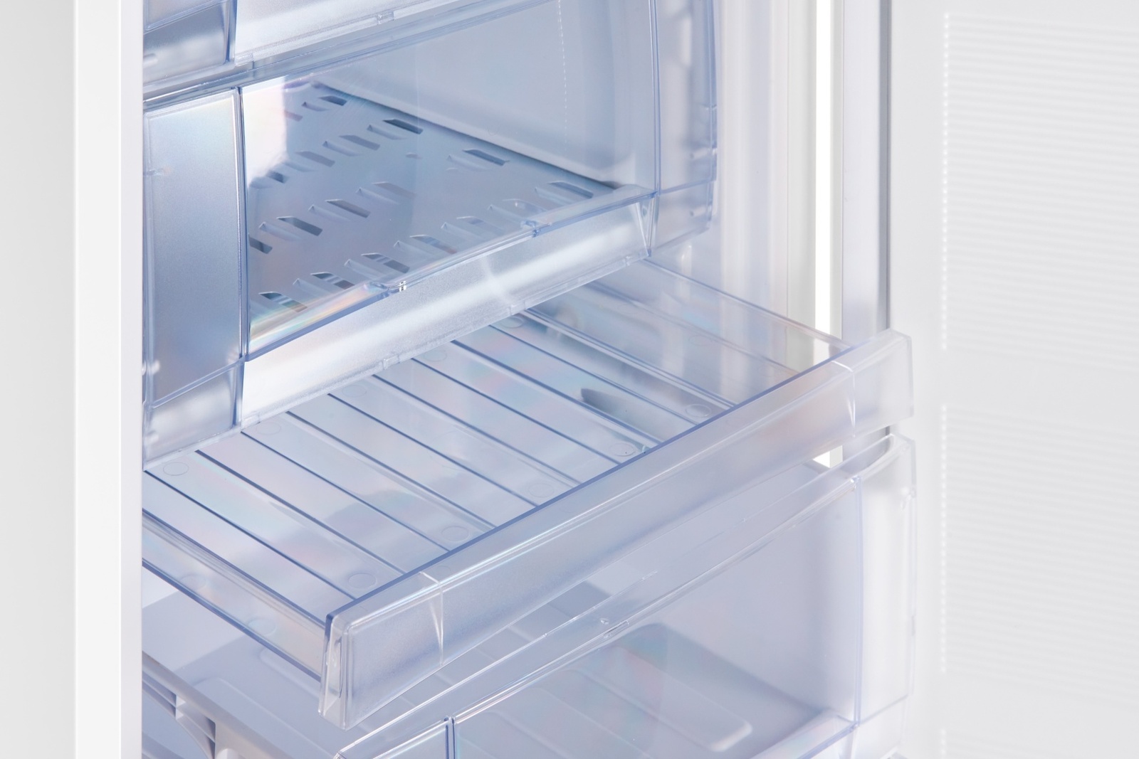 NORDFROST DF 168 WAP 256 л белый