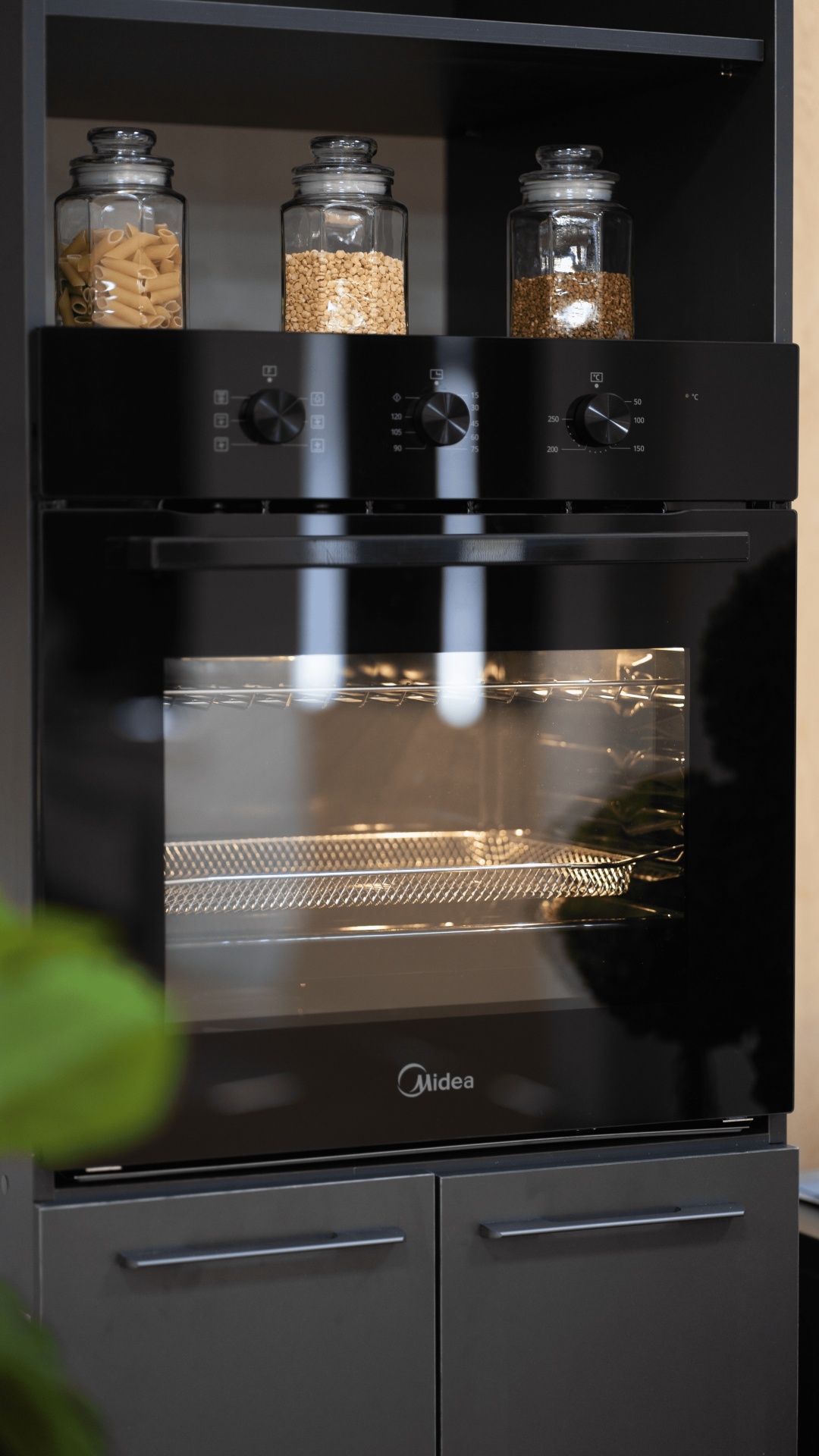 Midea MO11000GB черный