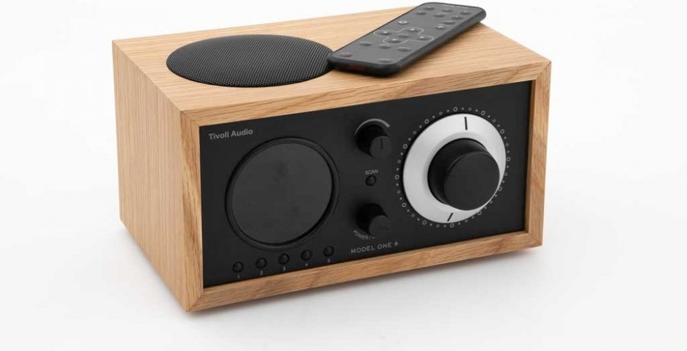 Радиоприемник Tivoli Audio Model One+