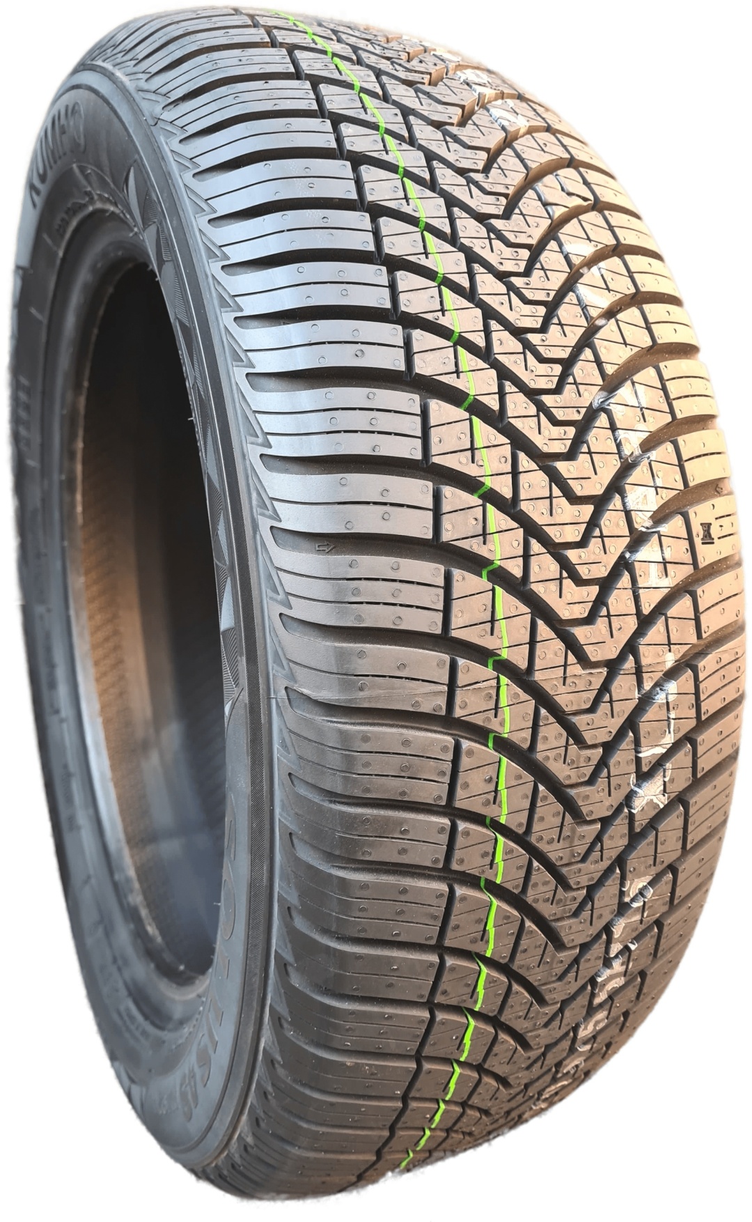 Kumho Solus 4S HA32 155/70 R13 75 T