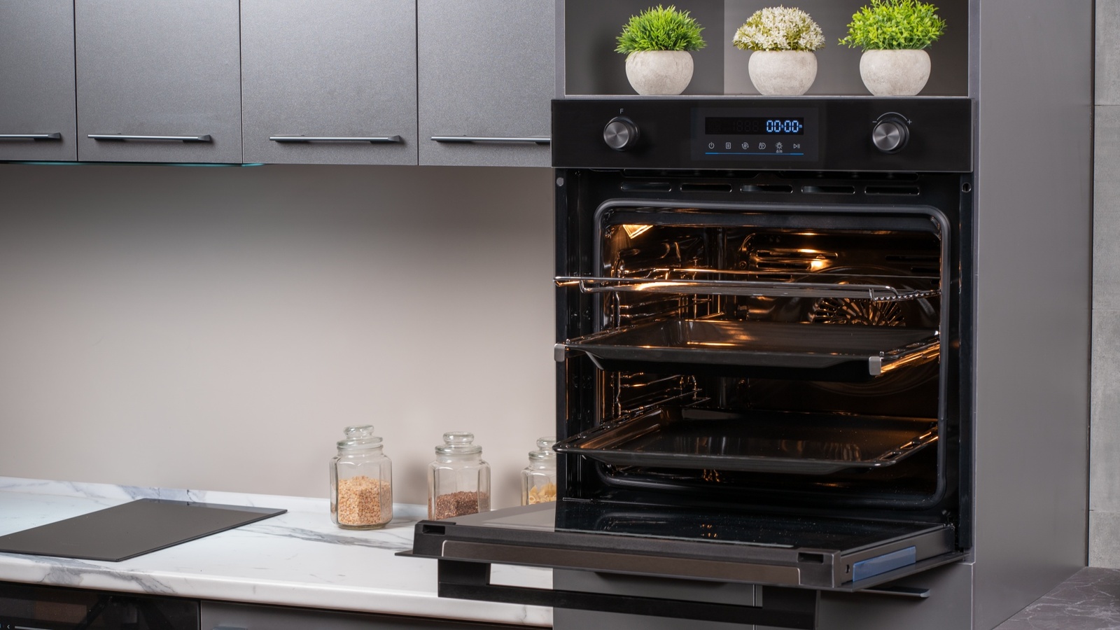 Духовой шкаф Midea MO78110 GB черный