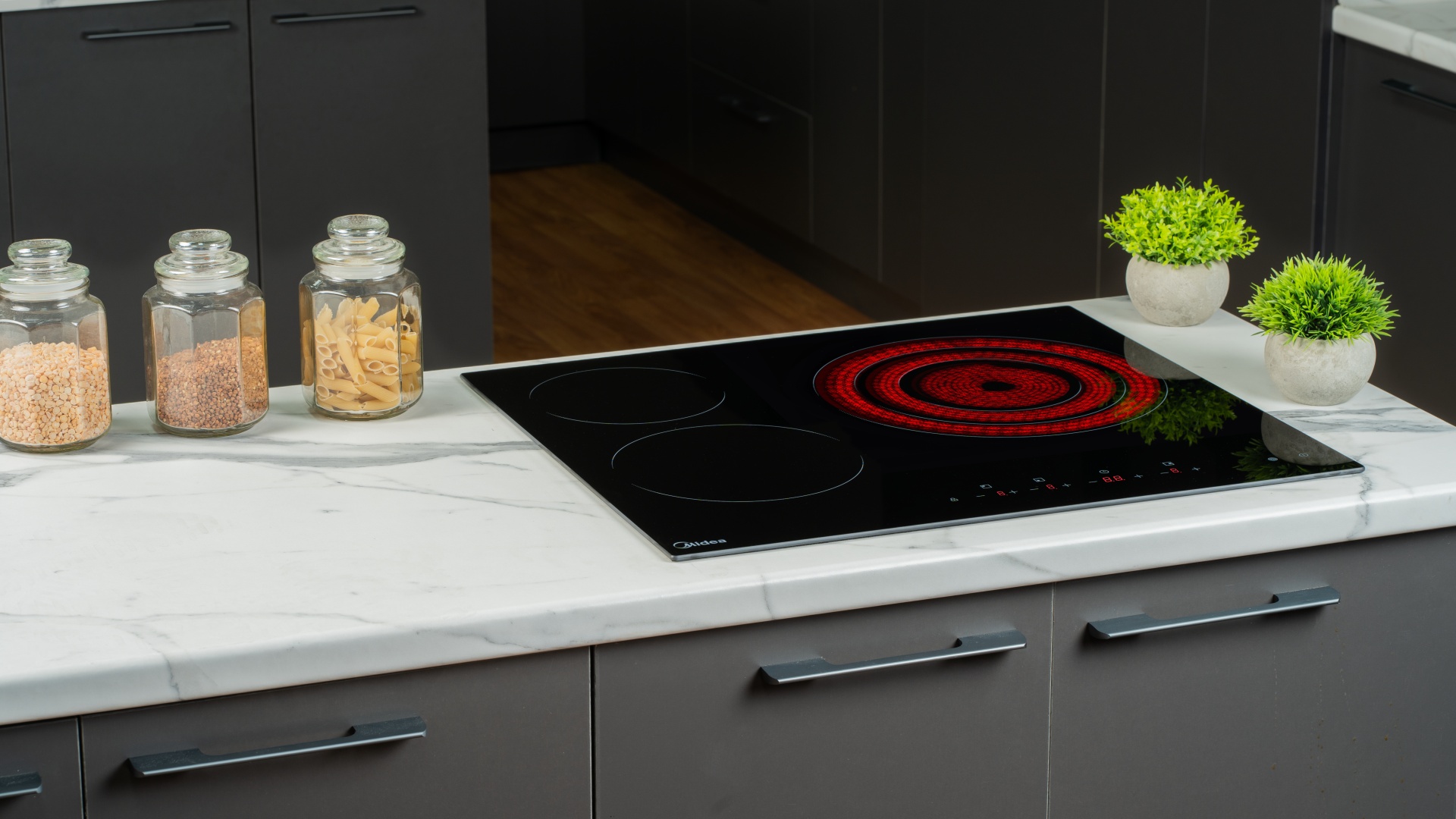 Варочная поверхность Midea MCH-633B2 черный