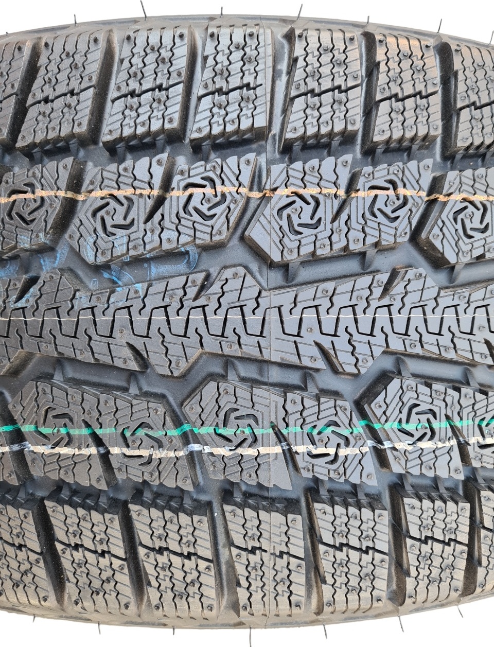 Toyo Observe GSi6 LS 265/55 R19 113V без шипов