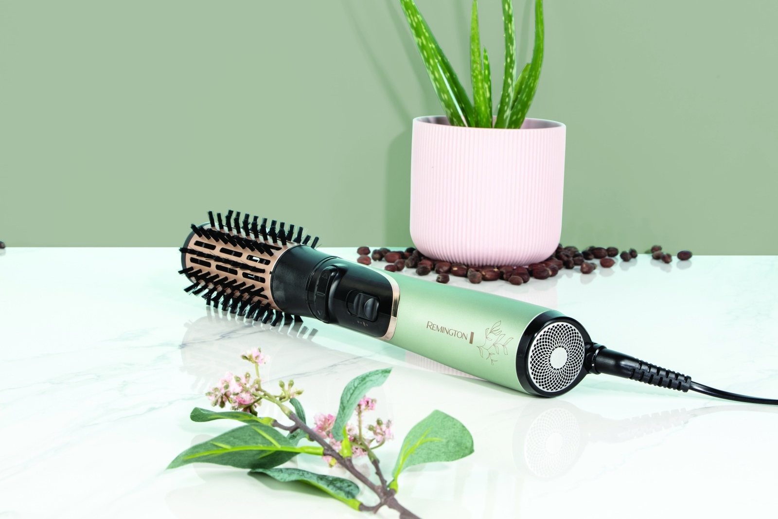 Remington AS5860 фен-щетка 800 W