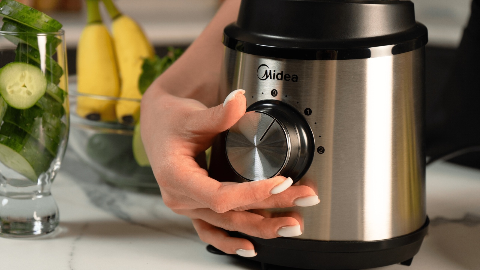 Midea MJ-BL6006W серебристый