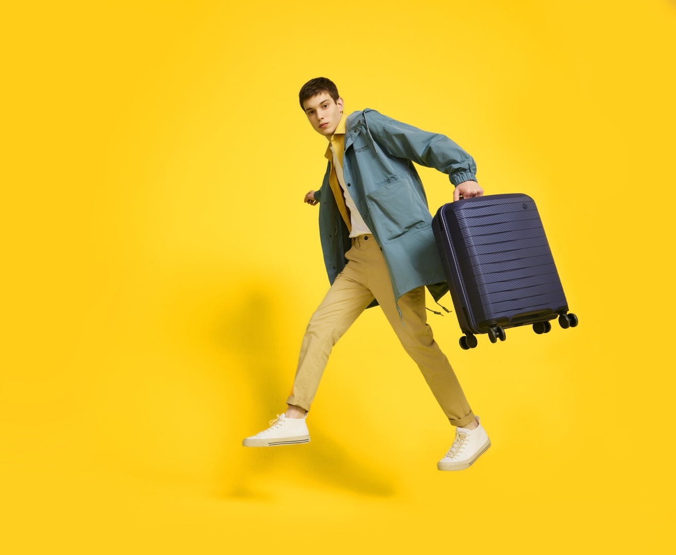 Чемодан Xiaomi NinetyGo Lightweight Luggage Size 20 35 L Navy Blue Синий