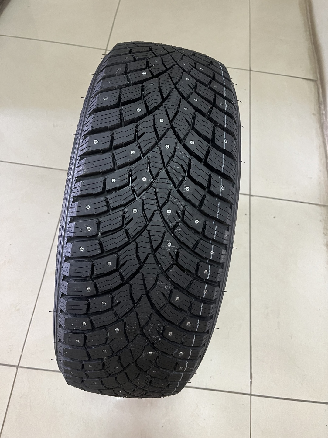 Triangle IcelynX TI501 225/60 R17 103T с шипами